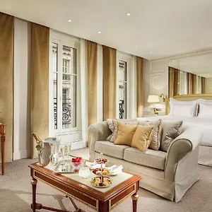 سبلينديد رويال 5* باريس