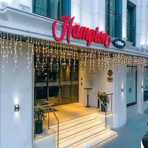 Отель Hampton By Hilton Old