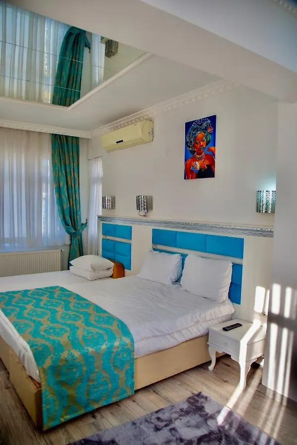 Malabadi Suites - Istanbul Old City 2*,